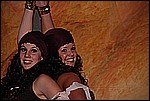 041.jpg