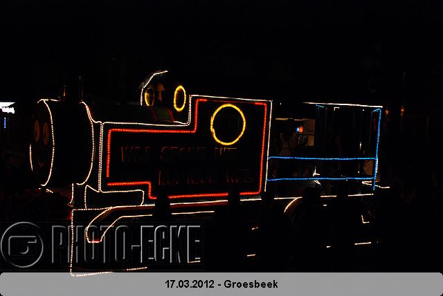 058.jpg