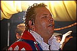 053.jpg