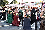 060.jpg