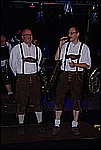 056.jpg