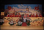 042.jpg